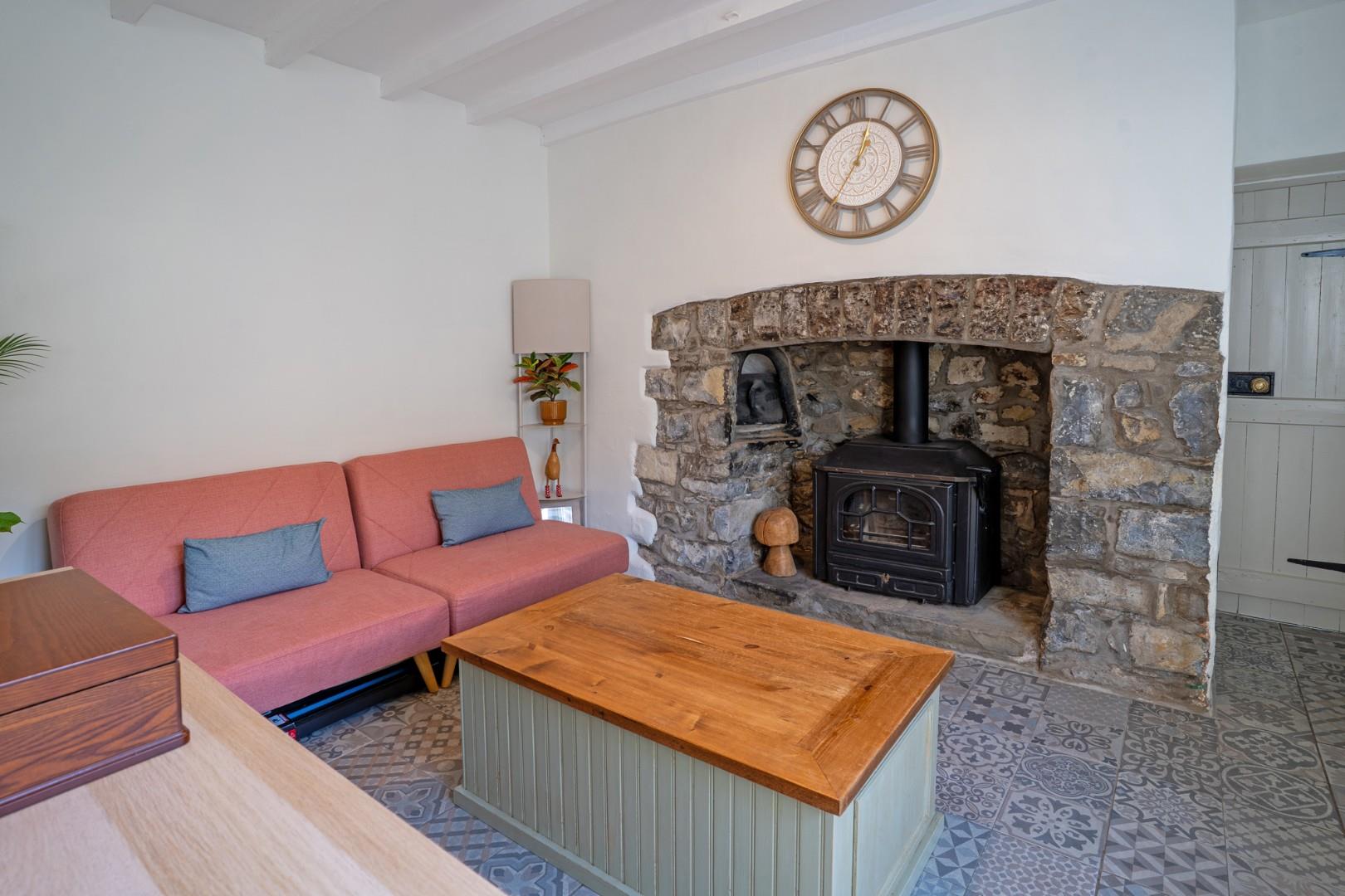 2 Sunnyside Cottage, Beggars Pound, St. Athan, Vale Of Glamorgan, CF62 4PB
